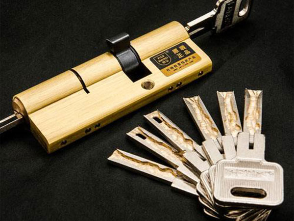 五华24小时上门开锁公司