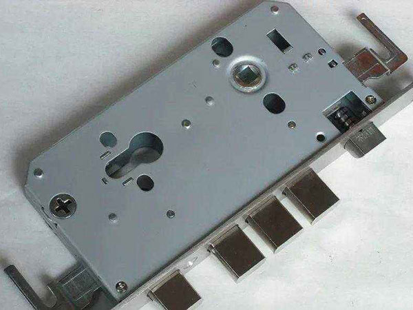 五华24小时上门开锁公司