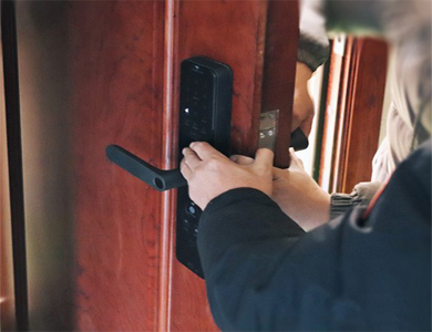 五华24小时上门开锁公司